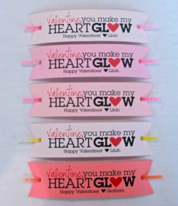 Sharing 15 EASY valentines ideas for your kids to give out! Grab your printer because each one comes with a free printable too!