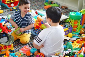 Dreading cleaning out your kid's playroom? So was I. Here are 5 simple steps to a perfectly organized kids playroom that you can implement today!