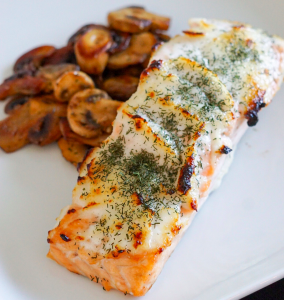 Looking for a delicious + EASY dinner fit for the whole family? My Garlic Dill Salmon is a crowd pleaser every time + just 3 ingredients!